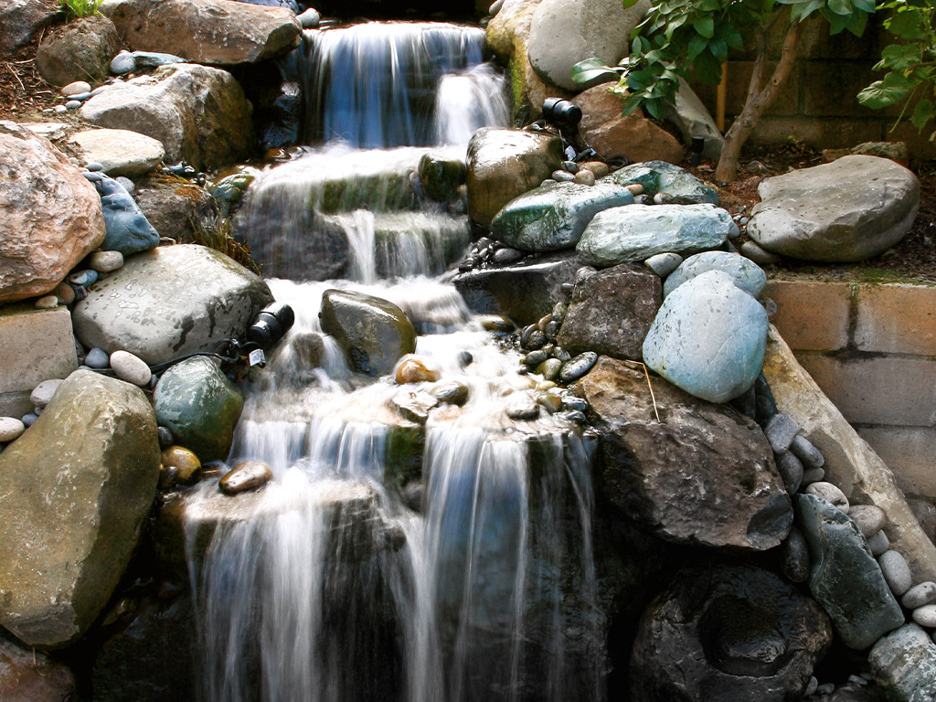 Pictures and inspiration for water features, koi ponds in the bay area