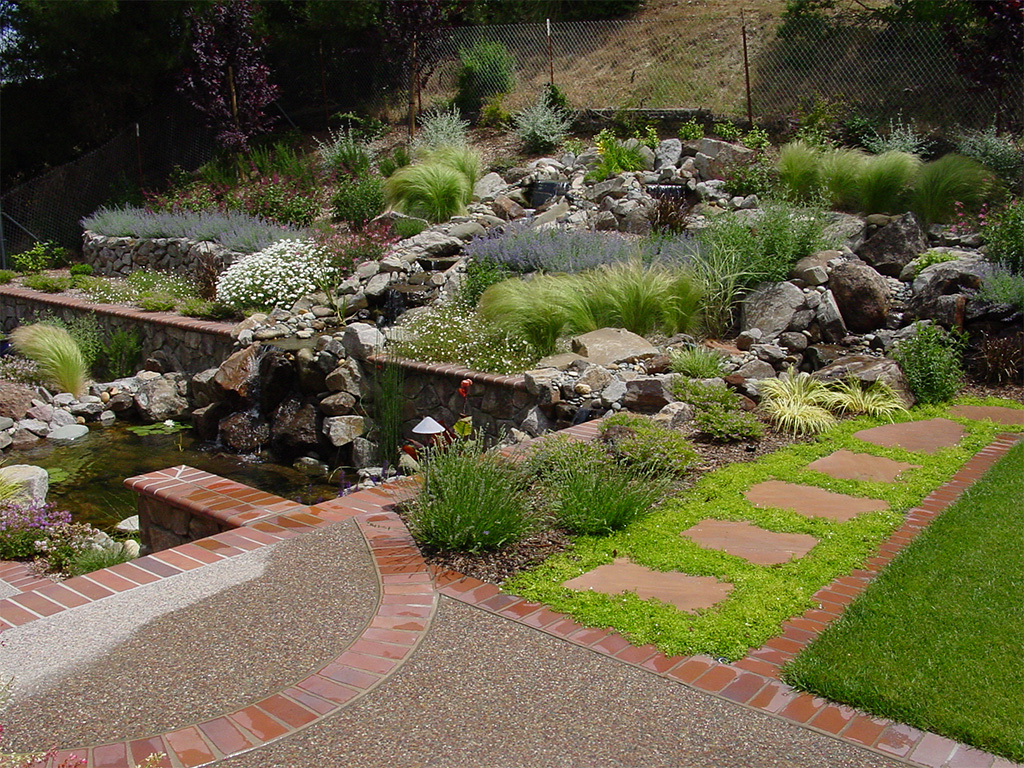 Pictures and inspiration for water features, koi ponds in the bay area